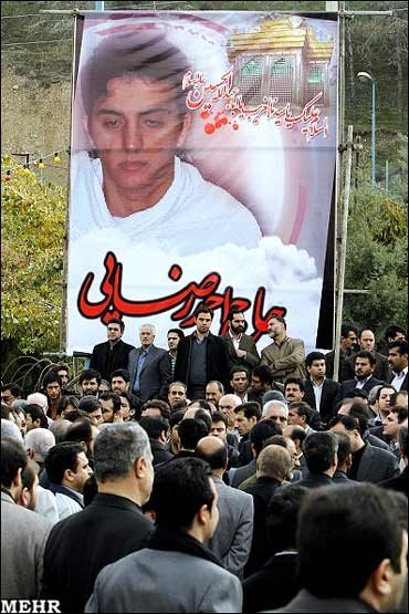 مراسم تشیع جنازه احمد رضائی و تسلیت خامنه ای