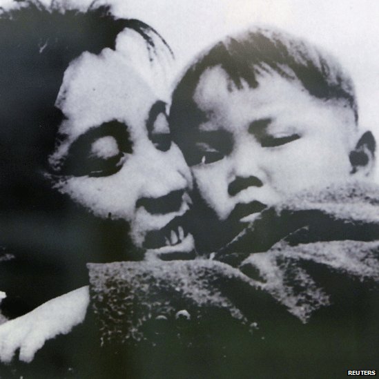 زندگی کیم جونگ ایل در آینه تصویر 