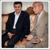 دیدار احمدی‌نژاد با دبیر شیمی‌اش 