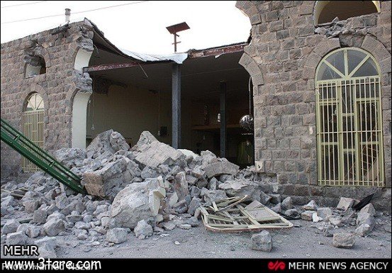 در زلزله ورزقان خانه های تعمیر شده بار دیگر فرو ریختند