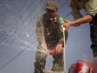 تعطیلی شش کارگاه مشروب‌سازی و بازداشت ۱۰ نفر در کرمان