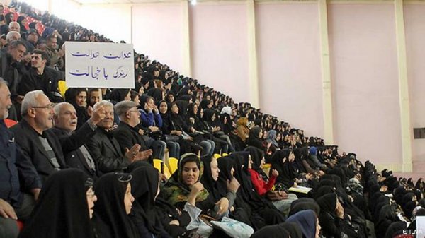 رقابت نابرابر حقوق کارگران با افزایش قیمتها رقابت نابرابر حقوق کارگران با افزایش قیمتها