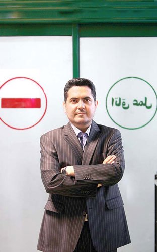 داماد احمدینژاد:خانواده دکتر ارنست میشویم داماد احمدینژاد:خانواده دکتر ارنست میشویم