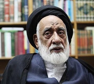 سخنان بی پرده سید مهدی طباطبایی: اولینبار که احمدینژاد را دیدم، فهمیدم آدم عمیقی نیست، بیشتر به فکر جواب دادن بود سخنان بی پرده سید مهدی طباطبایی: اولینبار که احمدینژاد را دیدم، فهمیدم آدم عمیقی نیست، بیشتر به فکر جواب دادن بود