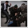 حمله مشاور اردوغان به یک تظاهرکننده در محل حادثه معدن.