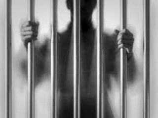 قتل منشی به‌دلیل مقاومت در برابر تعرض