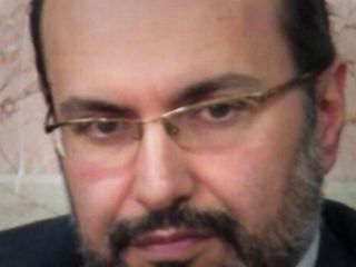 ضرب و شتم معلم از سوی والدین دانش‌آموز