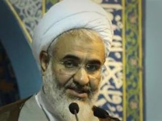 امام جمعه قزوین: اینترنت، مدل پیشرفته گوساله سامری است