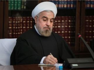 سرانجام حسن روحانی واکنش نشان داد: تعیین مهلت برای شورای عالی امنیت ملی در موضوع حصر