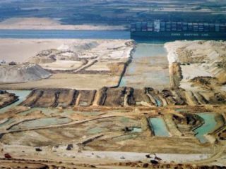 مصر کانال دوم سوئز را یک ساله می سازد