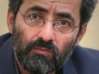 محکومیت عباس سلیمی نمین به ۶ ماه حبس و ۷۴ ضربه شلاق