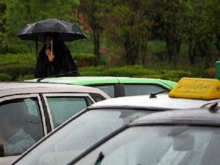 باران اخیر تهران 'نتیجه بارور کردن ابرها بود'