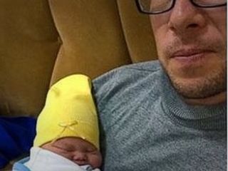 شهرت جهانی یک کودک به دلیل ظلم مادر