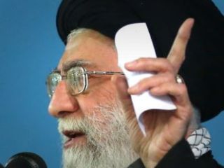 آیت الله خامنه ای: تحریم ها برداشته نخواهد شد