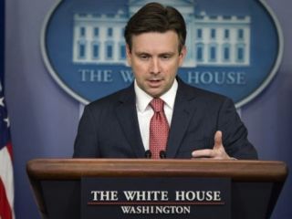 کاخ سفید مذاکره با ایران برای رسیدن به توافق ۱۰ ساله اتمی را رد کرد