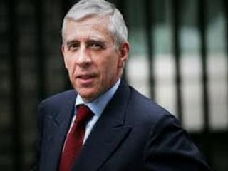 رسوایی رشوه خواهی ، دامن جک استراو را گرفت: جک استرا در دوربین مخفی، درخواست رشوه کرد!