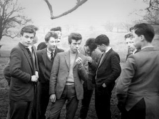 شاید باور نکنید اما,,, سیگار در مدارس انگلیس اجباری بود!  - ۹