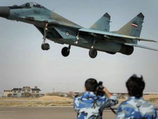 پرواز یک هواپیمای جنگنده در ارتفاع کم 'موجب نگرانی' در تهران شد