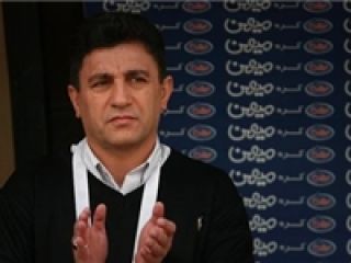 قلعه‌نویی: آقای فتح‌الله‌زاده زمانی که استقلال دسته ۳ بود کجا بودی؟/مجیدی و منصوریان بیایند و تیم را تحویل بگیرند