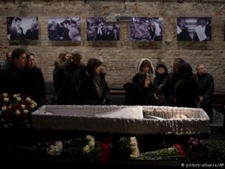 آخرین دیدار با بوریس نمتسوف قبل از خاکسپاری.