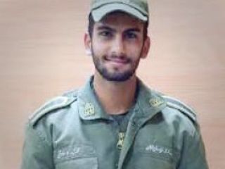 مدال انسانیت بر سینه سرباز امانتدار