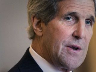 کری در پاریس: در پی دستیابی به توافقی محکم با ایران هستیم