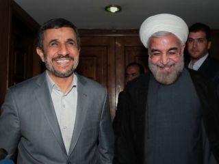 افشاگری‌‌ متقابل از “پول کثیف” احمدی‌نژادی‌ها و ثروت‌ هزارمیلیاردی دولتی‌ها