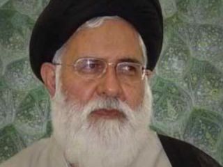 امام جمعه مشهد حمله‌کنندگان به علی مطهری را «مردم ارزش‌مدار» خواند