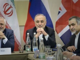 ادامه گفت‌وگوهای ایران و ۱+۵ همزمان با تهدید آمریکا به ترک مذاکرات