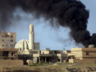 تکریت بعد از پایان عملیات آزادسازی؛ غارت و تخریب و کشتار.