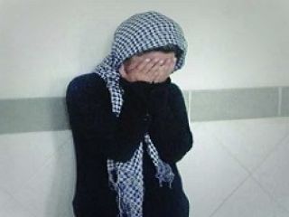 دعوای خونین دو زن با قفل فرمان بر سر ۲ متر جای پارک