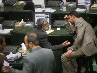 طرح لغو موقتی سفر حج عمره در مجلس ، در پی تعرض جنسی در جده