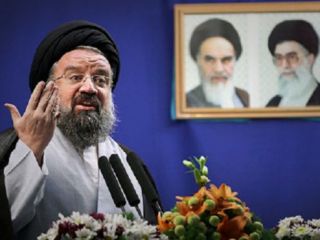 احمد خاتمی: در توافق هسته‌ای ساخت سلاح متوقف نمی‌شود، فقط بمب اتم نمی‌سازیم