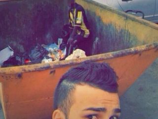 عربستان به دنبال دختری که در زباله‌ها جست‌و‌جو می‌کرد