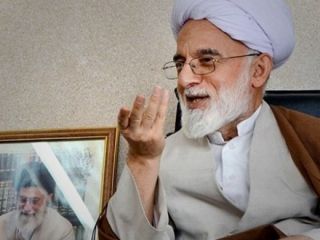 دری‌نجف‌آبادی،امام جمعه اراک: کاهش زاد و ولد در ایران توطئه دشمن است