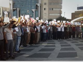 دو فعال کارگری در سنندج 'برای تجمع حمایت از کوبانی' به حبس و شلاق محکوم شدند