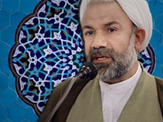 امام جمعه برازجان: نباید اجازه دهیم بانوان به ورزشگاه‌ها بروند