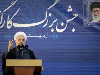 حسن روحانی: دلالان تحریم به فکر شغل دیگری باشند
