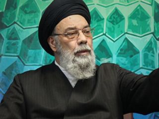 نماینده خامنه ای در اصفهان: مدیریت اداره فرهنگ و ارشاد اسلامی باید برعهده روحانیت باشد