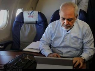 گلایه فیس بوکی ظریف از برخی منتقدان داخلی