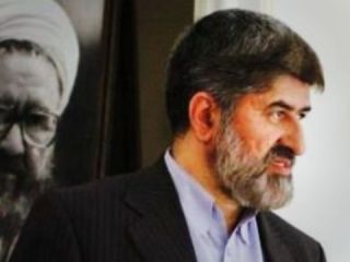 مطهری: وقتی نظام کار غلطی می کند، باید عذرخواهی و اصلاح کند، نه پافشاری