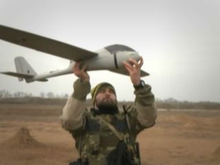 پلیس نیمروز: از فروش لاشه پهپاد آمریکایی به ایرانی‌ها جلوگیری کردیم