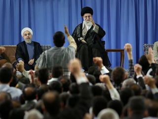 آیت الله خامنه ای: خلیج فارس ناامن برای همه ناامن خواهد بود