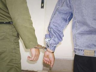 راز قتل در طناب سبز