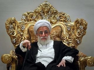 احمد جنتی: ترجیح می‌دهیم گرسنه بمانیم اما آبروی‌مان حفظ شود