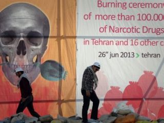 واکنش نمایندگان مجلس به کاشت خشخاش: «نه می‌شود رد کرد، نه تایید»