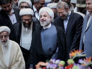 احمد جنتی: می‌خواهند مجلس را قبضه کنند تا قدرت نظام را در دست بگیرند