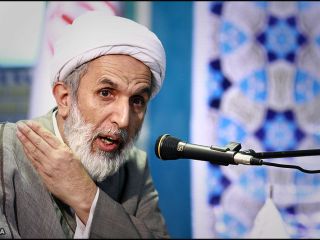 مهدی طائب: مذاکرات هسته ای شکست خورده/دولت دنبال مقصر می گردد