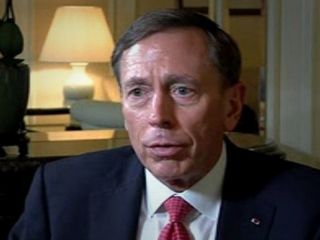 پترائوس: ترکیبی از نیروی نظامی و ابزار سیاسی داعش را شکست می‌دهد