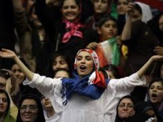 توزیع اطلاعیه مشکوک در تهران/ منتظر حضور خونین امت در ۲۹ خرداد برای مقابله با حضور زنان در ورزشگاه آزادی هستیم!